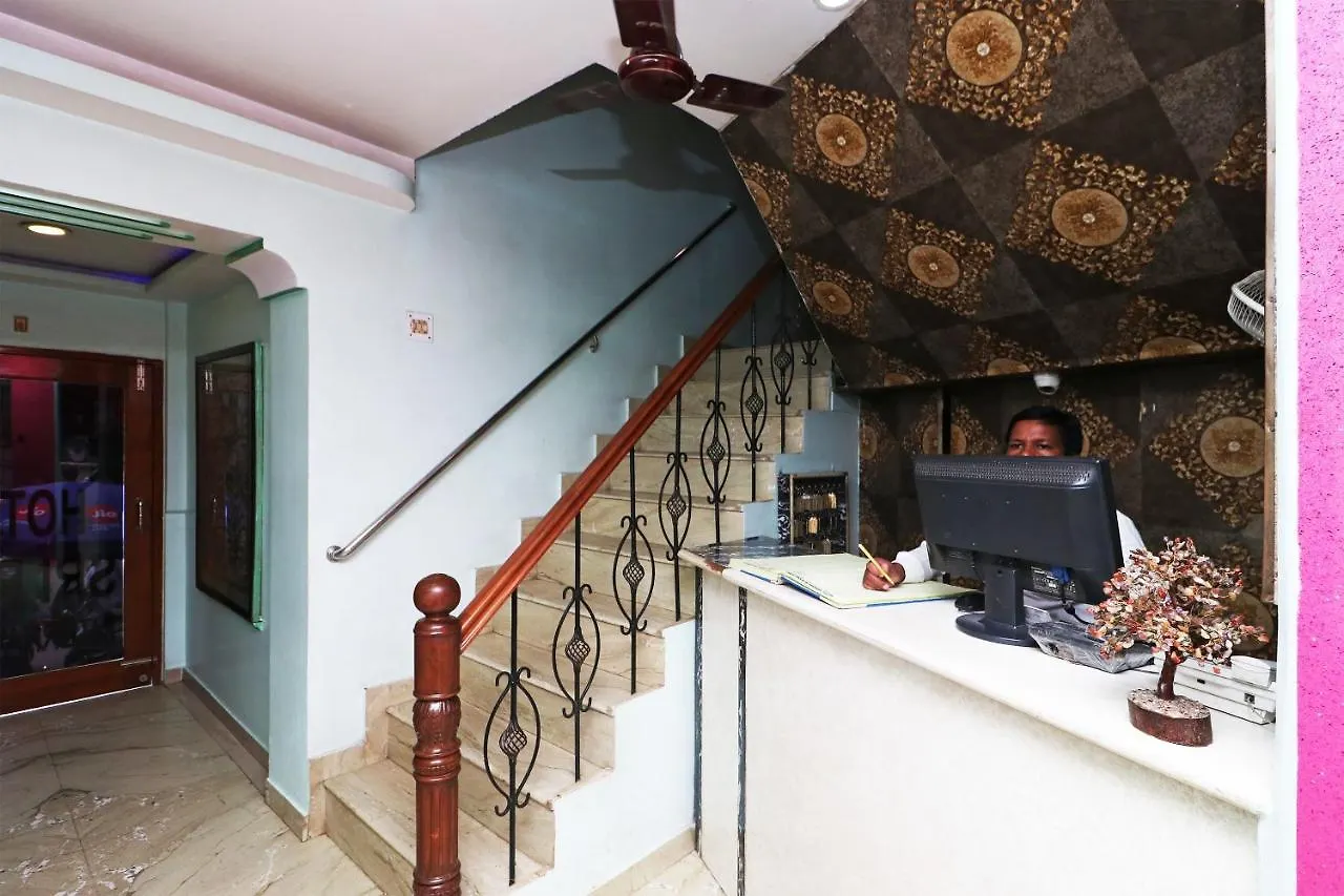 Oyo 16610 Hotel Shri Ram International فاراناسي 3*,